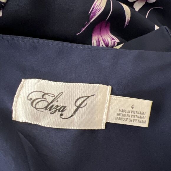 Eliza J Dress Women 4 Blue Purple Floral 3/4 Sleeve Fit Flare Surplice Casual - Picture 5 of 16